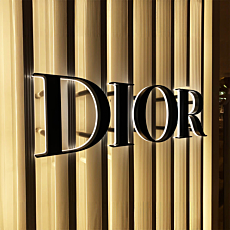 Chrome Metal Backlit 3D LED Signs