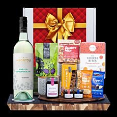 DeBortoli Big Rivers Semillion Sauvignon Blanc Gourmet Hamper