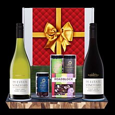 DeBortoli The Estate Collection Pinot Noir & Pinot Gris Gourmet Hamper