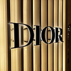 Chrome Metal Backlit 3D LED Signs